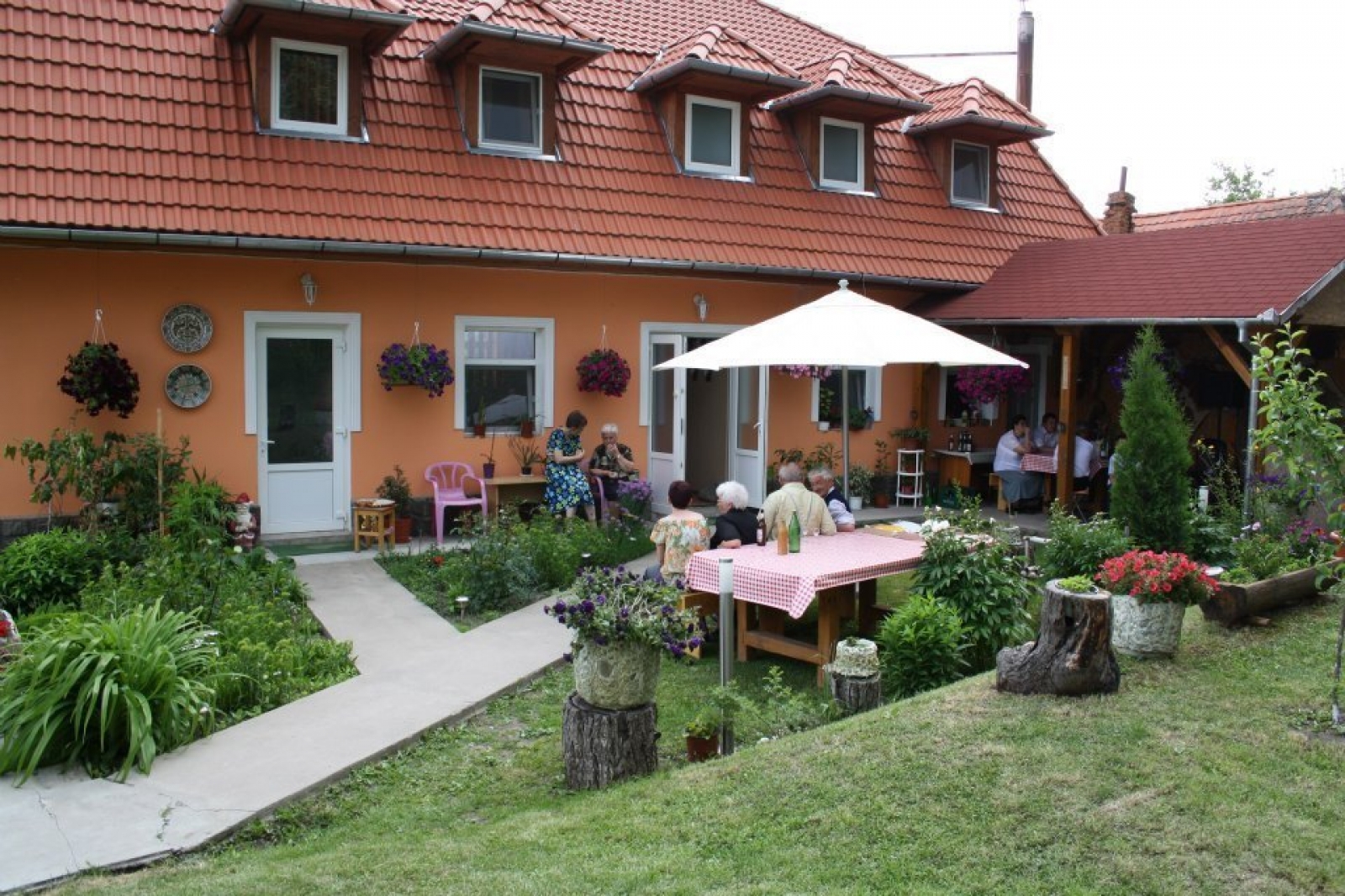 Pensiunea Todor, Judetul Covasna, Comolau