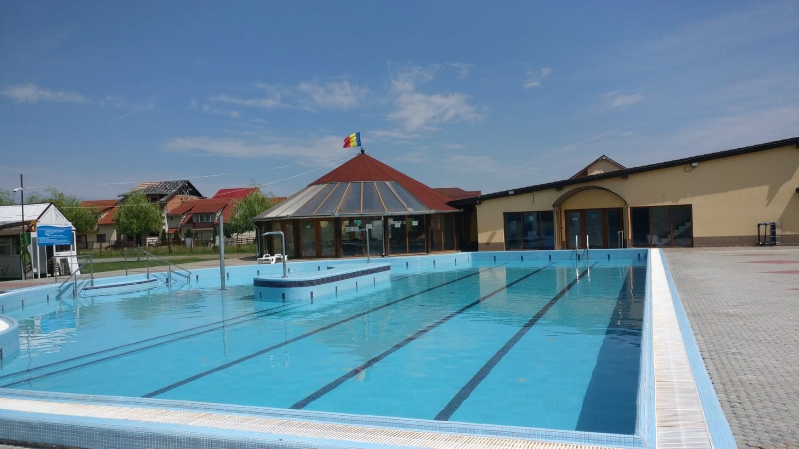 statiunea tasnad, satu-mare, judetul satu-mare, piscina, strand