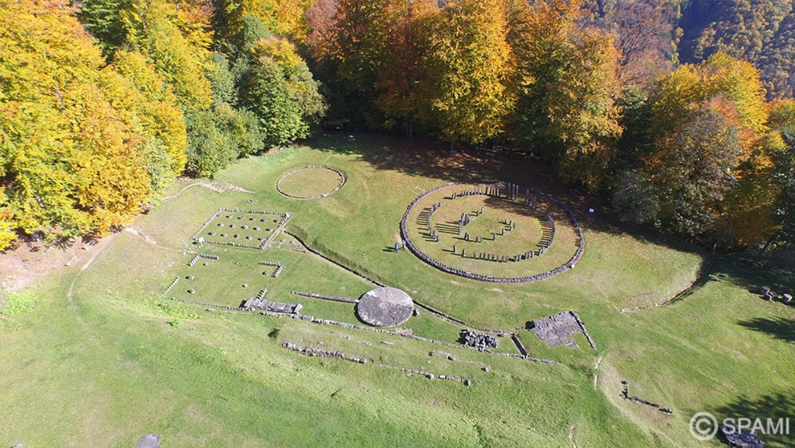 Sarmizegetusa Regia: Aproape 2.500 de turişti, în vizită de 1 Mai