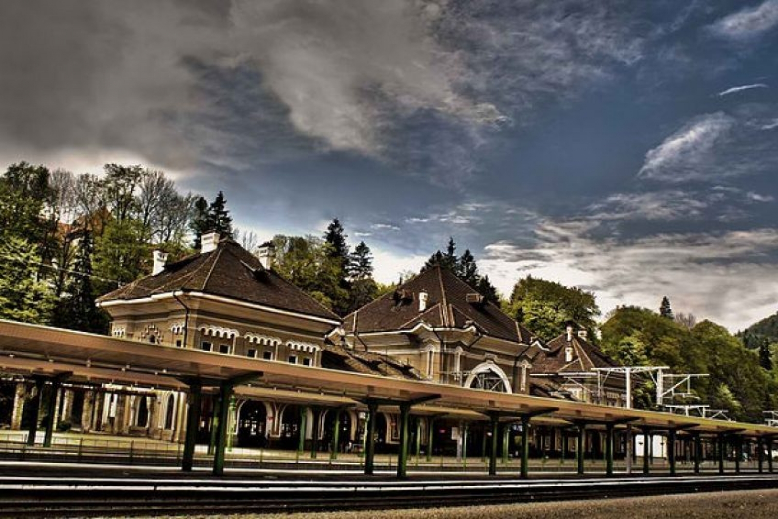 Gara Regala Sinaia, gara, sistem feroviar 