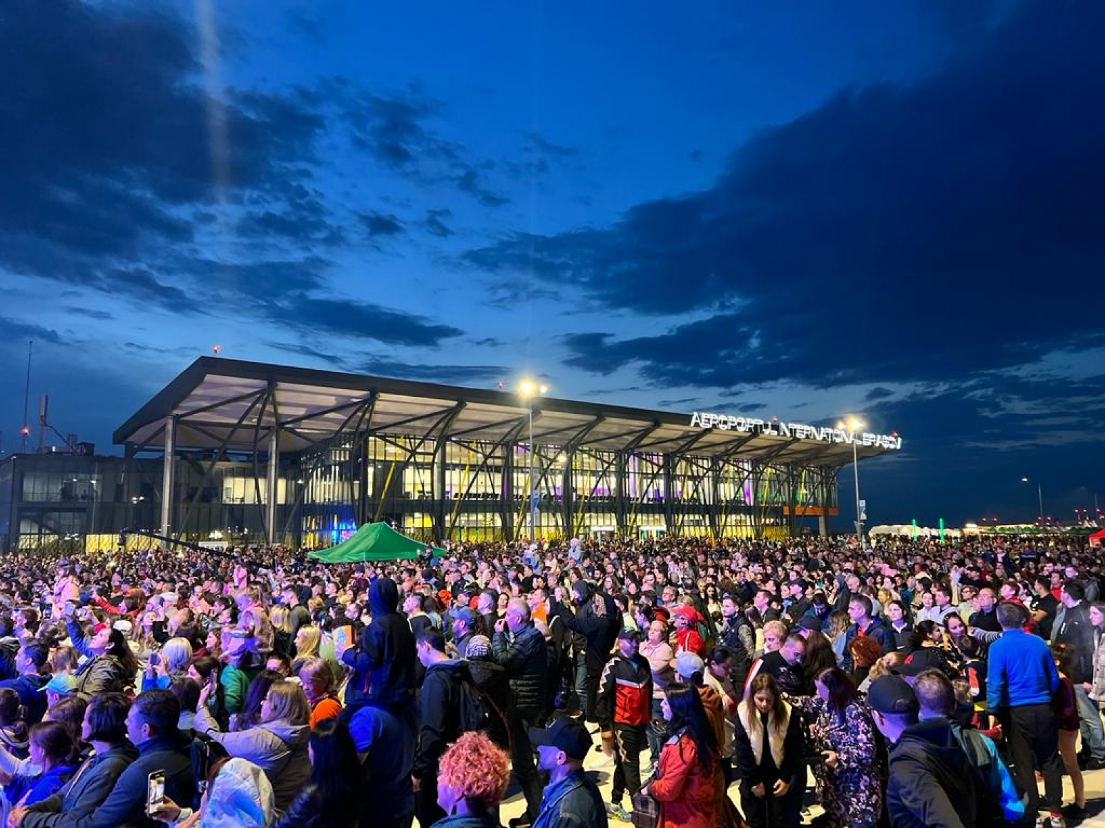 aeroport international brasov, opening ceremony