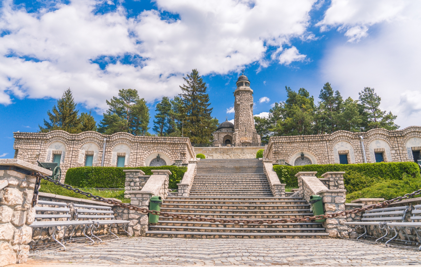 Mausoleul de la Mateiaș, Județul Argeș
