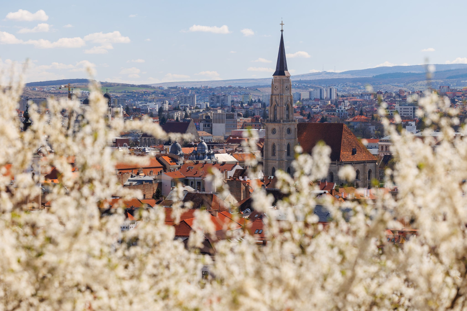 5 orașe din România perfecte pentru city break